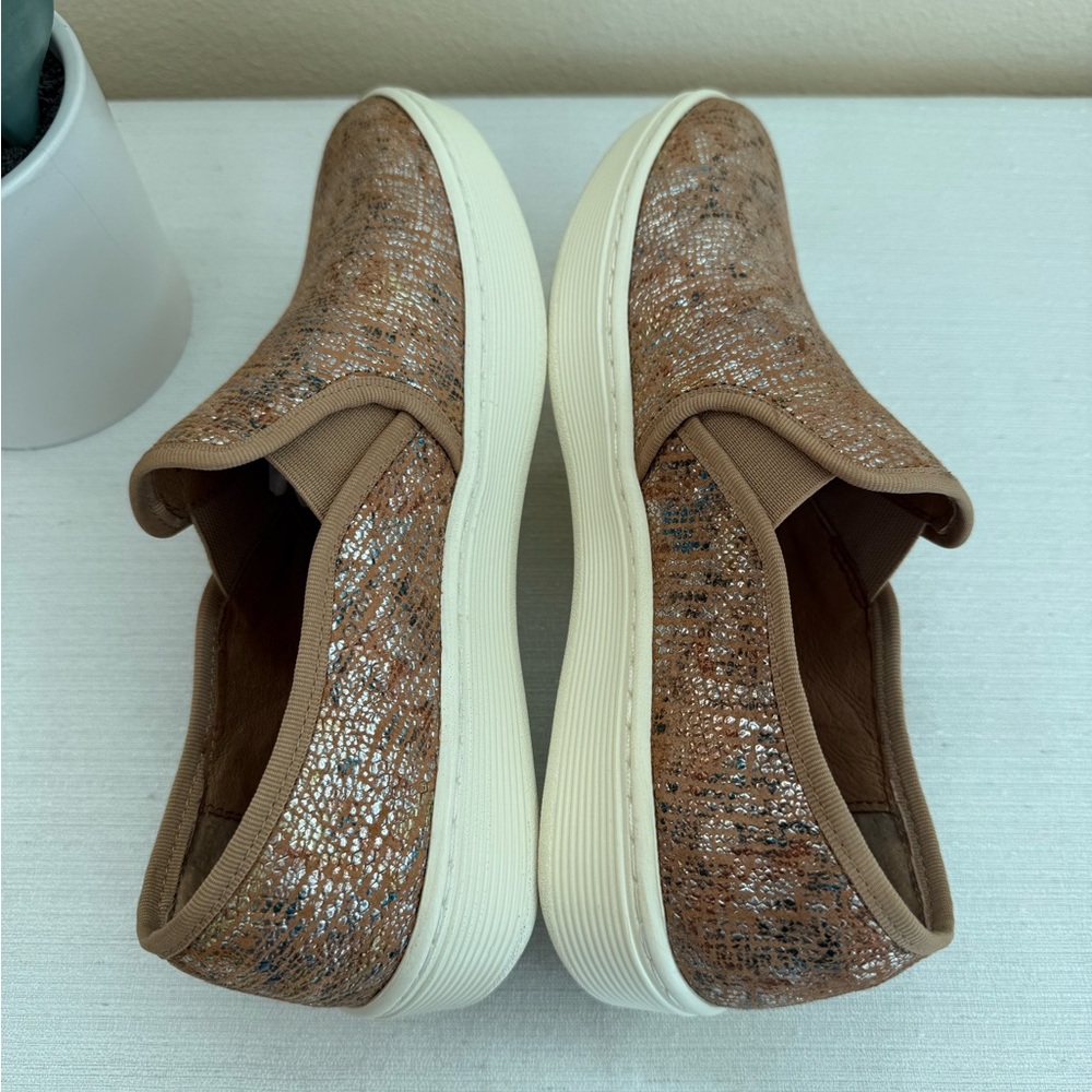 Sofft Brown/Silver Foil Leather Slip-On Casual Sneakers - Picture 8 of 11